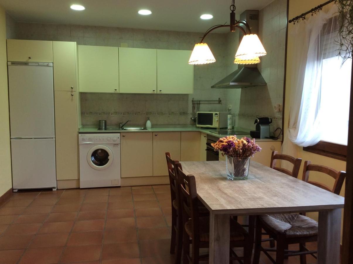 La Casa De Baix Apartment Torre del Compte Екстериор снимка