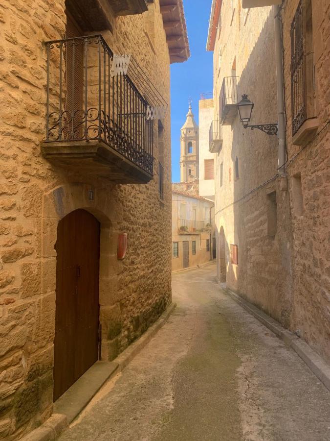 La Casa De Baix Apartment Torre del Compte Екстериор снимка
